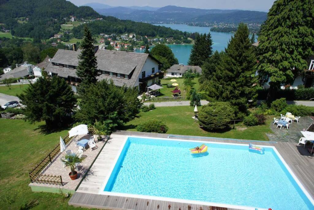 Haus Sonnenhang +Seeblick+Pool Райфниц Екстериор снимка