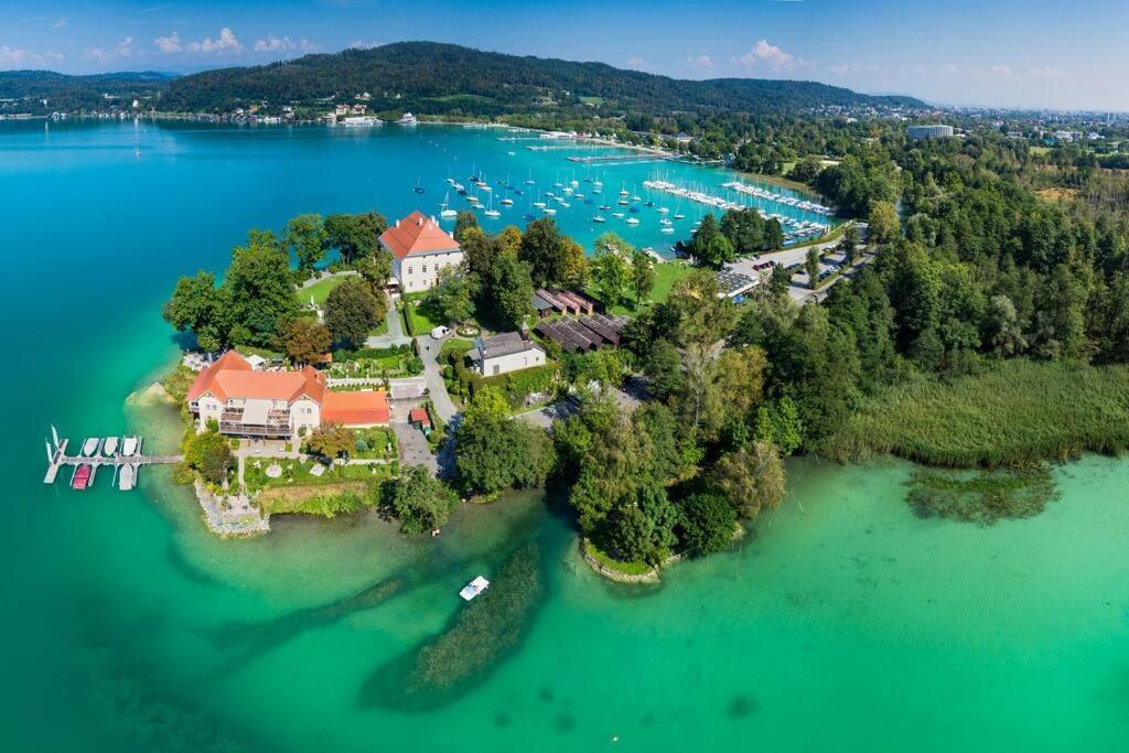 Haus Sonnenhang +Seeblick+Pool Райфниц Екстериор снимка