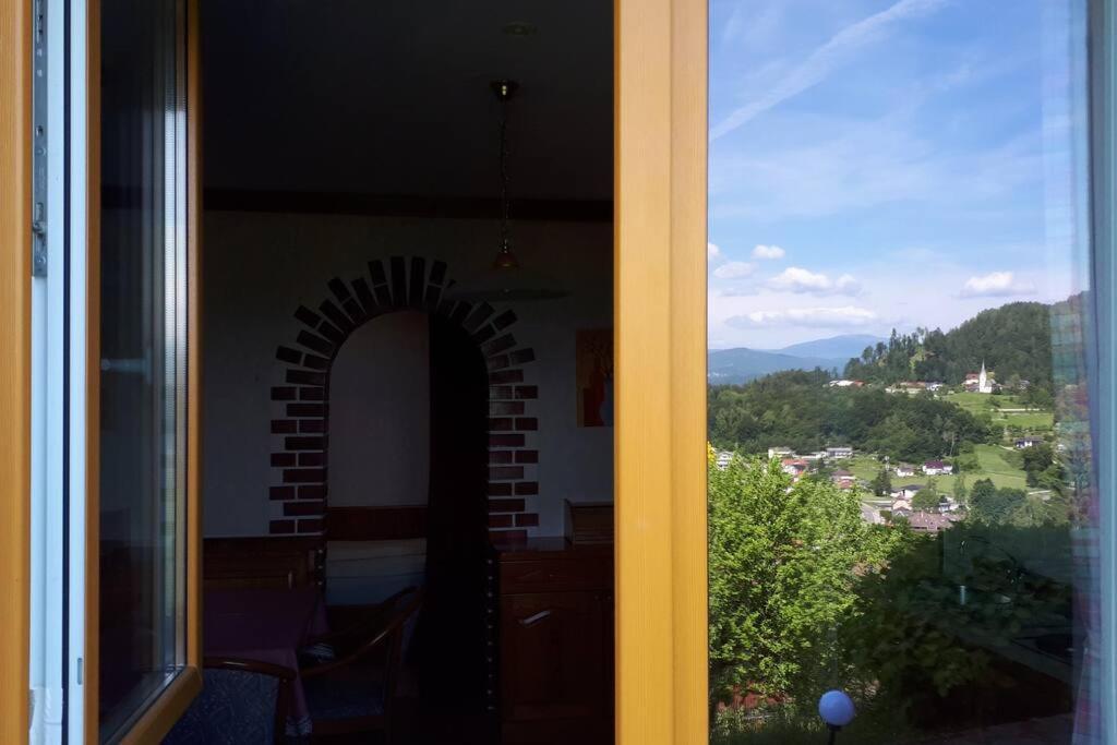 Haus Sonnenhang +Seeblick+Pool Райфниц Екстериор снимка